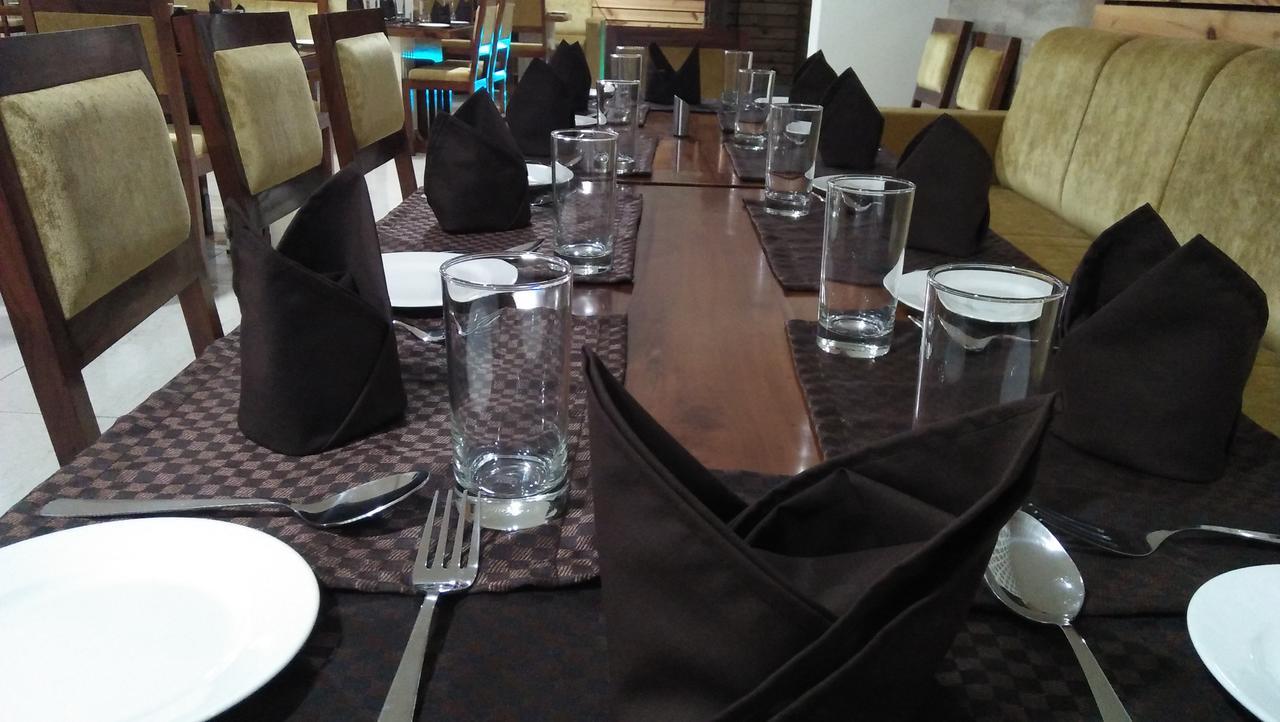 لوديانا Hotel Neelam Moga المظهر الخارجي الصورة