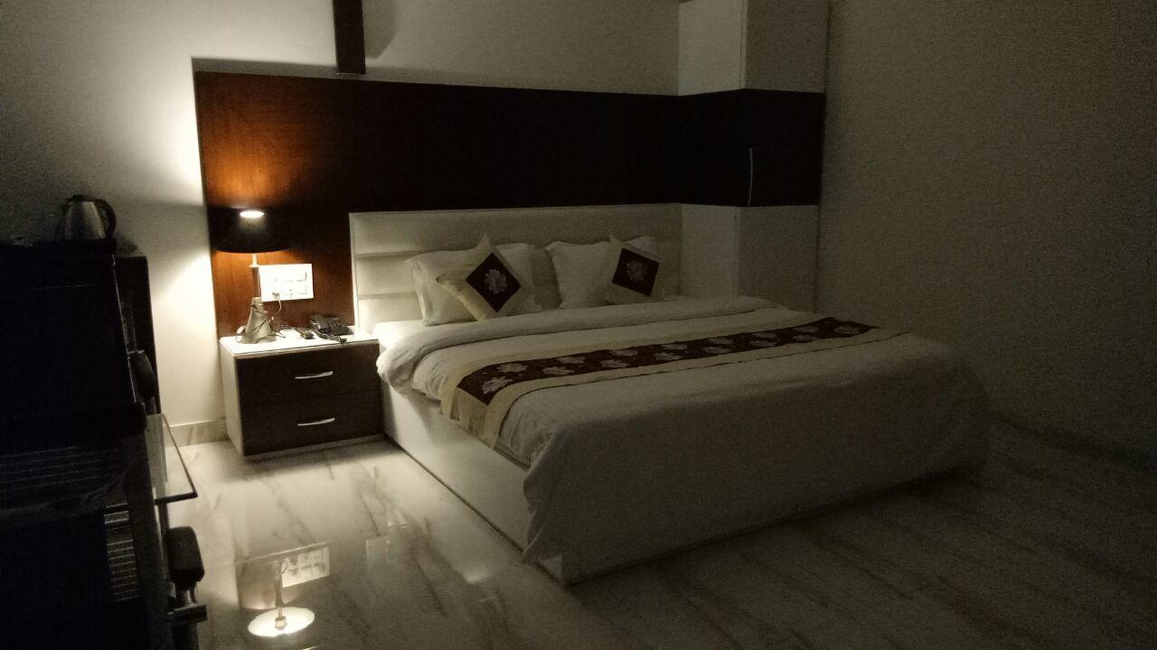 لوديانا Hotel Neelam Moga المظهر الخارجي الصورة