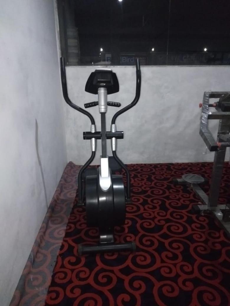 لوديانا Hotel Neelam Moga المظهر الخارجي الصورة